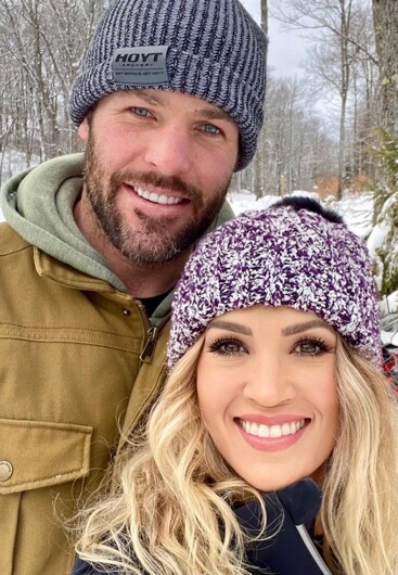 Mike Fisher with his wife Carrie Underwood